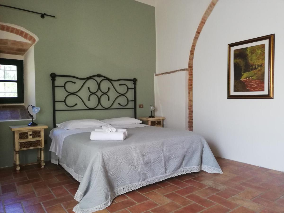 Agriturismo Terenzana Lejlighedshotel Riparbella Eksteriør billede
