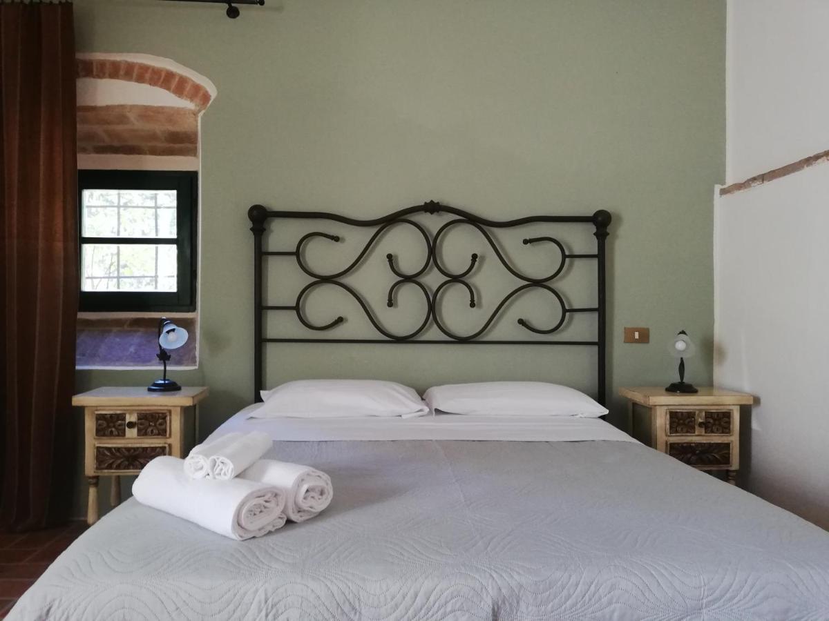 Agriturismo Terenzana Lejlighedshotel Riparbella Eksteriør billede