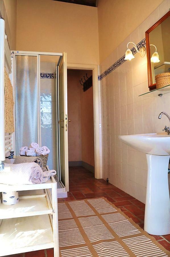 Agriturismo Terenzana Lejlighedshotel Riparbella Eksteriør billede