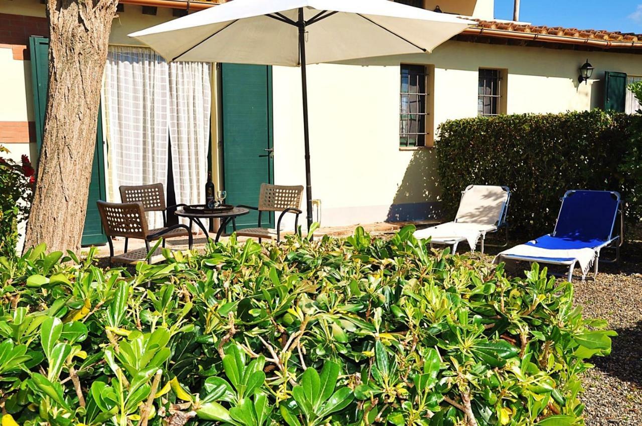 Agriturismo Terenzana Lejlighedshotel Riparbella Eksteriør billede